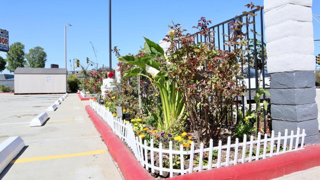 Value Inn Bellflower Εξωτερικό φωτογραφία