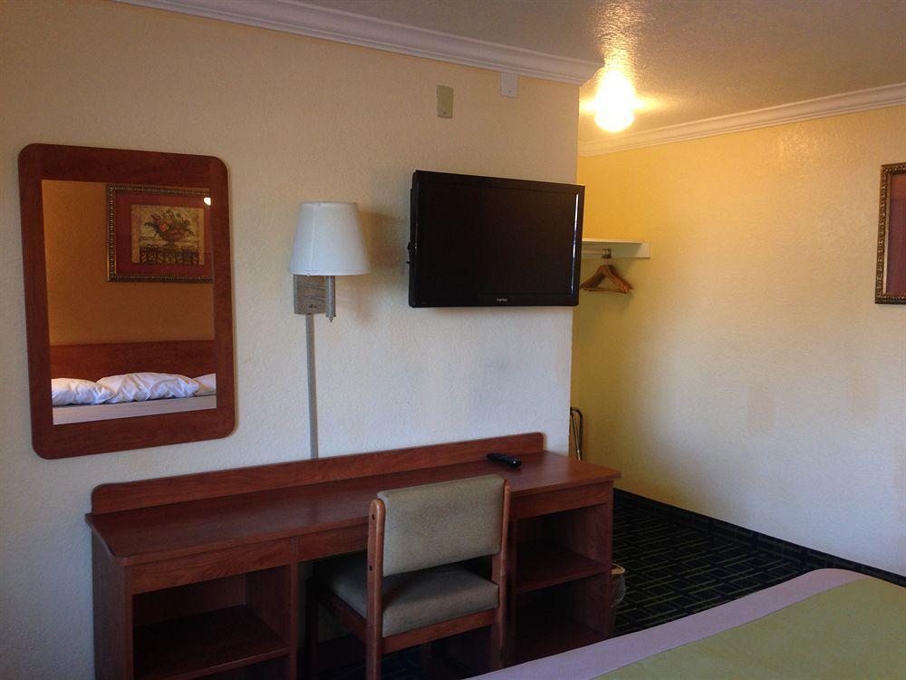 Value Inn Bellflower Εξωτερικό φωτογραφία